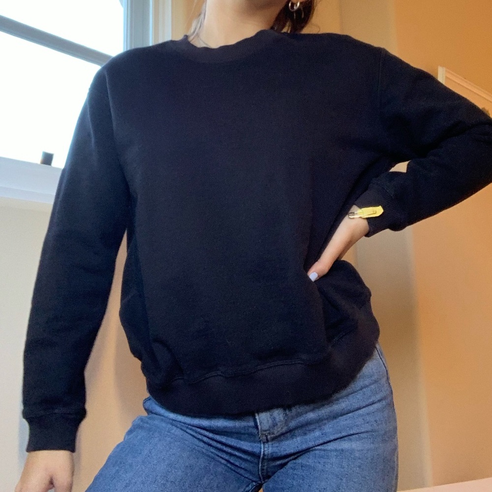 REVERSIBLE SWEATER
